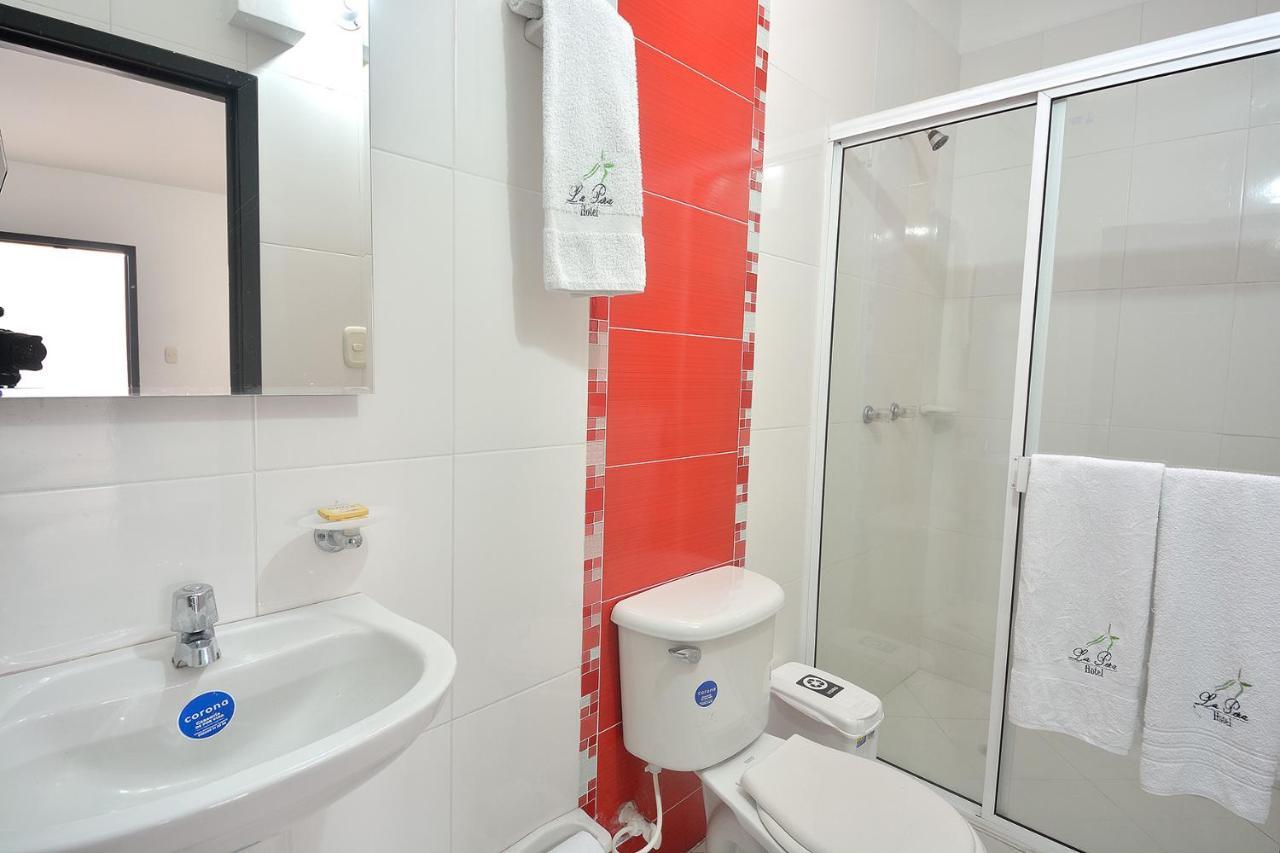 La Pera Hotel บูการามังกา ภายนอก รูปภาพ